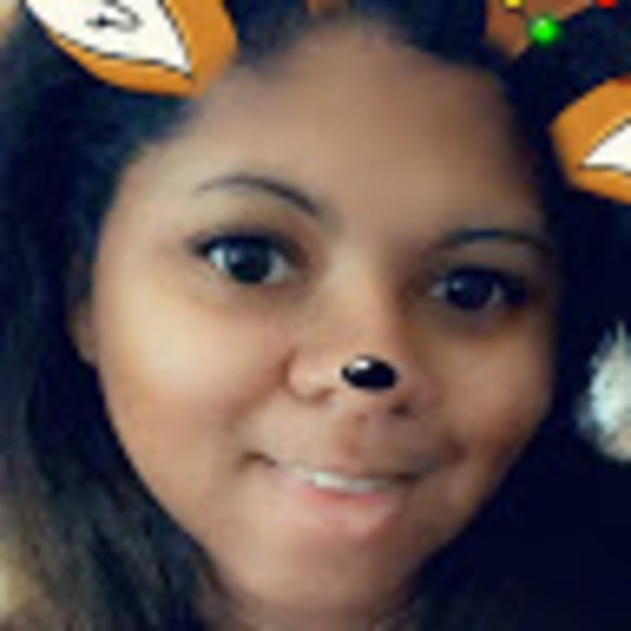 Meet your Posher, Mira - Picture 1 of 1